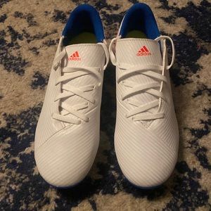 Adidas Nemesis Messi mens soccer cleats sz.7